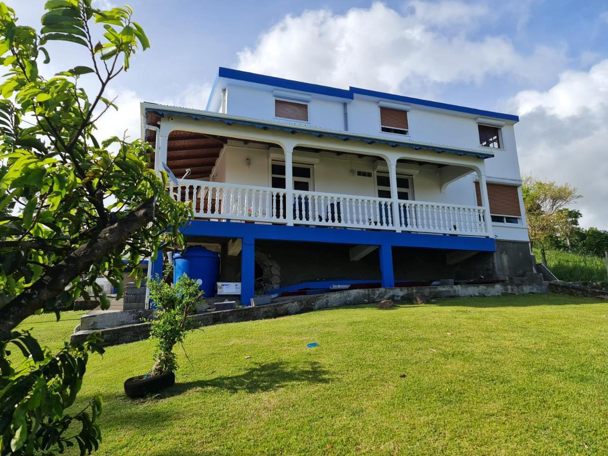 Maison Corvo Gourbeyre Екстериор снимка